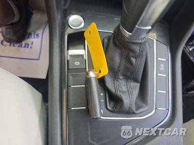 2018 Volkswagen Tiguan SE - zdjęcie 8 z 29 - miniatura