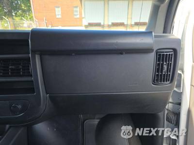 2024 Chevrolet Express 3500 Passenger Van LT 1LT 155.1" WB - zdjęcie 19 z 20 - miniatura