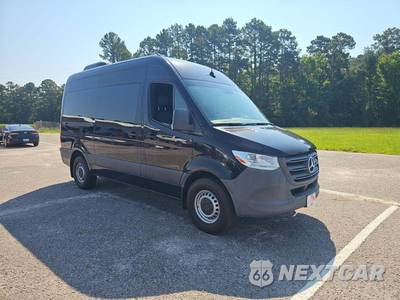2023 Mercedes-Benz Sprinter 2500 Passenger Van Standard Roof 144.0" WB - zdjęcie 4 z 27 - miniatura