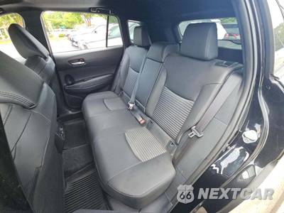2023 Toyota Corolla Cross Hybrid XSE - zdjęcie 13 z 21 - miniatura