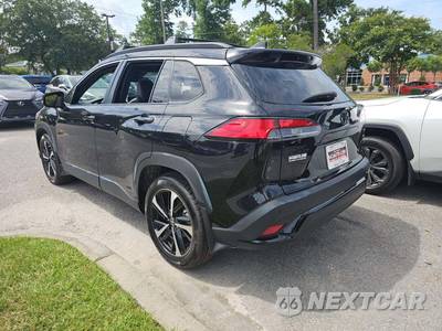 2023 Toyota Corolla Cross Hybrid XSE - zdjęcie 2 z 21 - miniatura
