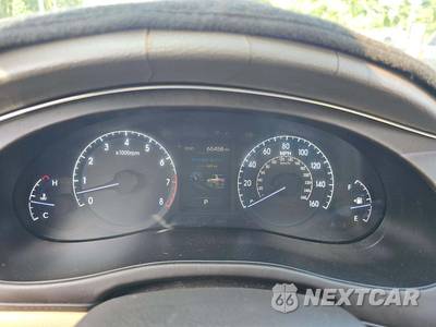 2012 Hyundai Genesis 4.6 Sedan - zdjęcie 6 z 39 - miniatura