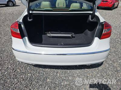 2012 Hyundai Genesis 4.6 Sedan - zdjęcie 11 z 39 - miniatura
