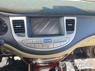 2012 Hyundai Genesis 4.6 Sedan - zdjęcie 7 z 39 - miniatura