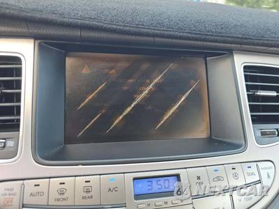 2012 Hyundai Genesis 4.6 Sedan - zdjęcie 18 z 39 - miniatura