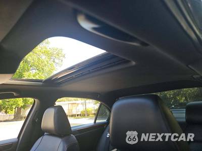 2016 Volkswagen Jetta GLI SEL - zdjęcie 8 z 23 - miniatura