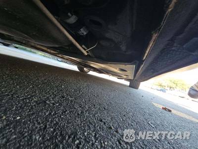 2016 Volkswagen Jetta GLI SEL - zdjęcie 14 z 23 - miniatura