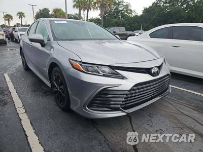 2024 Toyota Camry LE - zdjęcie 4 z 24 - miniatura