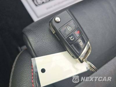 2017 Volkswagen Golf GTI SE Hatchback - zdjęcie 5 z 24 - miniatura