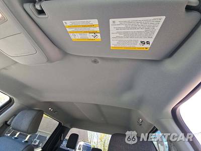 2025 Ford F-150 XLT Crew Cab Short Bed - zdjęcie 8 z 17 - miniatura