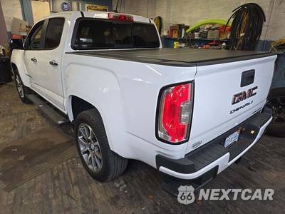 2022 GMC Canyon Denali Crew Cab Medium Bed - zdjęcie 2 z 20 - miniatura