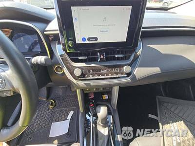 2023 Toyota Corolla Cross XLE - zdjęcie 10 z 20 - miniatura