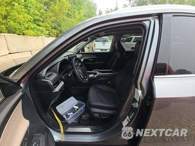2026 Toyota Grand Highlander Limited - zdjęcie 6 z 21 - miniatura