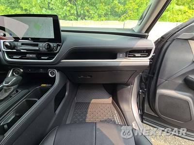 2026 Toyota Grand Highlander Limited - zdjęcie 20 z 21 - miniatura