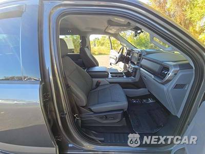 2024 Ford F-150 XLT Crew Cab Short Bed - zdjęcie 15 z 17 - miniatura
