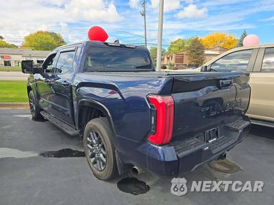 2022 Toyota Tundra Platinum Crew Cab Short Bed - zdjęcie 2 z 20 - miniatura