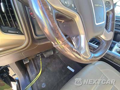 2015 GMC Sierra 1500 Denali Crew Cab Medium Bed 5SA - zdjęcie 20 z 40 - miniatura