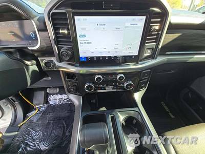 2025 Ford F-150 LARIAT Crew Cab Short Bed - zdjęcie 7 z 17 - miniatura