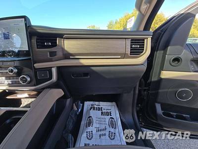 2024 Ford Expedition Limited - zdjęcie 17 z 19 - miniatura