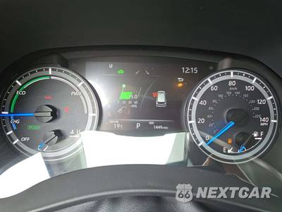 2026 Toyota Highlander Hybrid XLE - zdjęcie 9 z 21 - miniatura