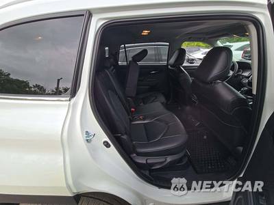 2026 Toyota Highlander Hybrid XLE - zdjęcie 17 z 21 - miniatura