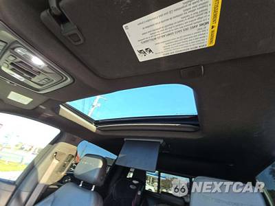 2021 GMC Sierra 1500 Denali Crew Cab Short Bed - zdjęcie 11 z 31 - miniatura