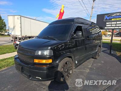 2021 Chevrolet Express 2500 Passenger Van LS 1LS 135.2" WB