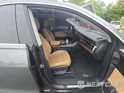 2019 Audi Q8 Prestige - zdjęcie 15 z 21 - miniatura