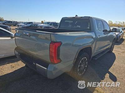 2022 Toyota Tundra Hybrid Limited Crew Cab Short Bed - zdjęcie 3 z 22 - miniatura