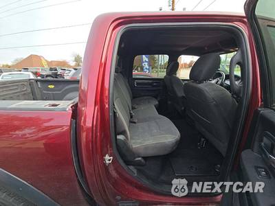 2021 Ram 1500 Classic Warlock Crew Cab Short Bed - zdjęcie 16 z 21 - miniatura