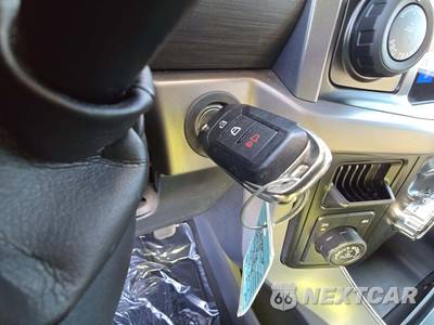 2024 Ford F-150 Hybrid XLT Crew Cab Short Bed - zdjęcie 5 z 17 - miniatura