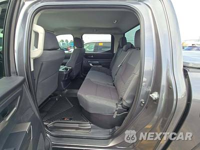 2022 Toyota Tundra SR5 Crew Cab Short Bed - zdjęcie 13 z 23 - miniatura