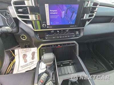 2022 Toyota Tundra SR5 Crew Cab Short Bed - zdjęcie 10 z 23 - miniatura