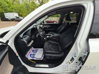 2026 Toyota Grand Highlander Hybrid Limited - zdjęcie 3 z 18 - miniatura