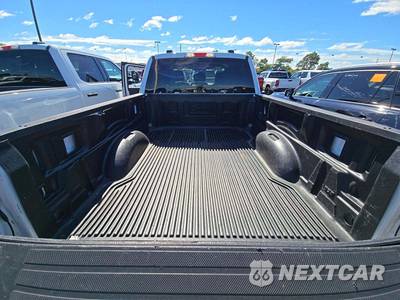 2023 Ford F-150 XLT Crew Cab Medium Bed - zdjęcie 14 z 23 - miniatura