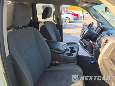 2023 Ram 1500 Classic Tradesman Extended Cab Medium Bed - zdjęcie 18 z 26 - miniatura