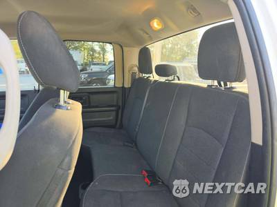 2023 Ram 1500 Classic Tradesman Extended Cab Medium Bed - zdjęcie 13 z 26 - miniatura
