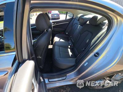 2026 Genesis G70 2.5T - zdjęcie 13 z 23 - miniatura