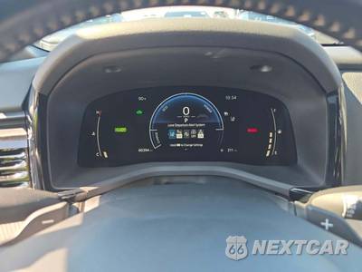 2025 Toyota Camry SE - zdjęcie 9 z 24 - miniatura