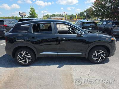 2025 Nissan Kicks SV - zdjęcie 4 z 23 - miniatura