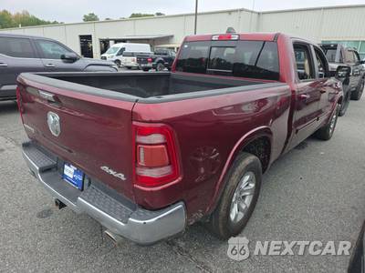 2019 Ram 1500 Laramie Crew Cab Medium Bed - zdjęcie 3 z 26 - miniatura