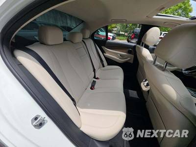 2021 Mercedes-Benz E 350 Sedan - zdjęcie 16 z 23 - miniatura