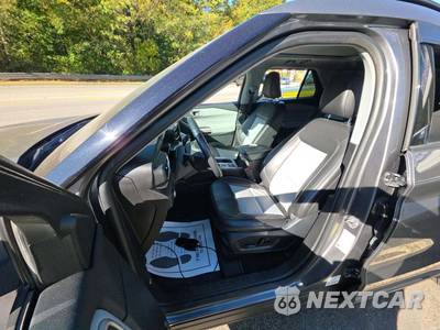 2023 Ford Explorer XLT - zdjęcie 6 z 24 - miniatura
