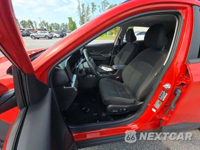 2025 Hyundai Kona SEL - zdjęcie 6 z 23 - miniatura