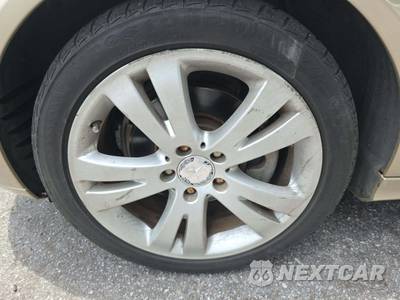 2010 Mercedes-Benz C 300 4MATIC - zdjęcie 26 z 31 - miniatura