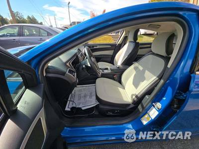 2019 Ford Fusion SE - zdjęcie 6 z 25 - miniatura