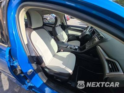 2019 Ford Fusion SE - zdjęcie 18 z 25 - miniatura