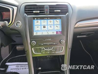 2019 Ford Fusion SE - zdjęcie 10 z 25 - miniatura