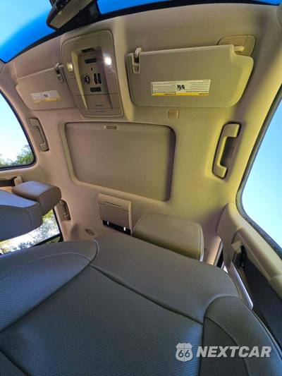 2018 Chevrolet Tahoe Premier 1LZ - zdjęcie 11 z 25 - miniatura
