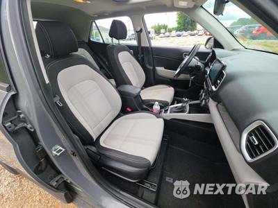 2023 Hyundai Venue SEL - zdjęcie 18 z 27 - miniatura